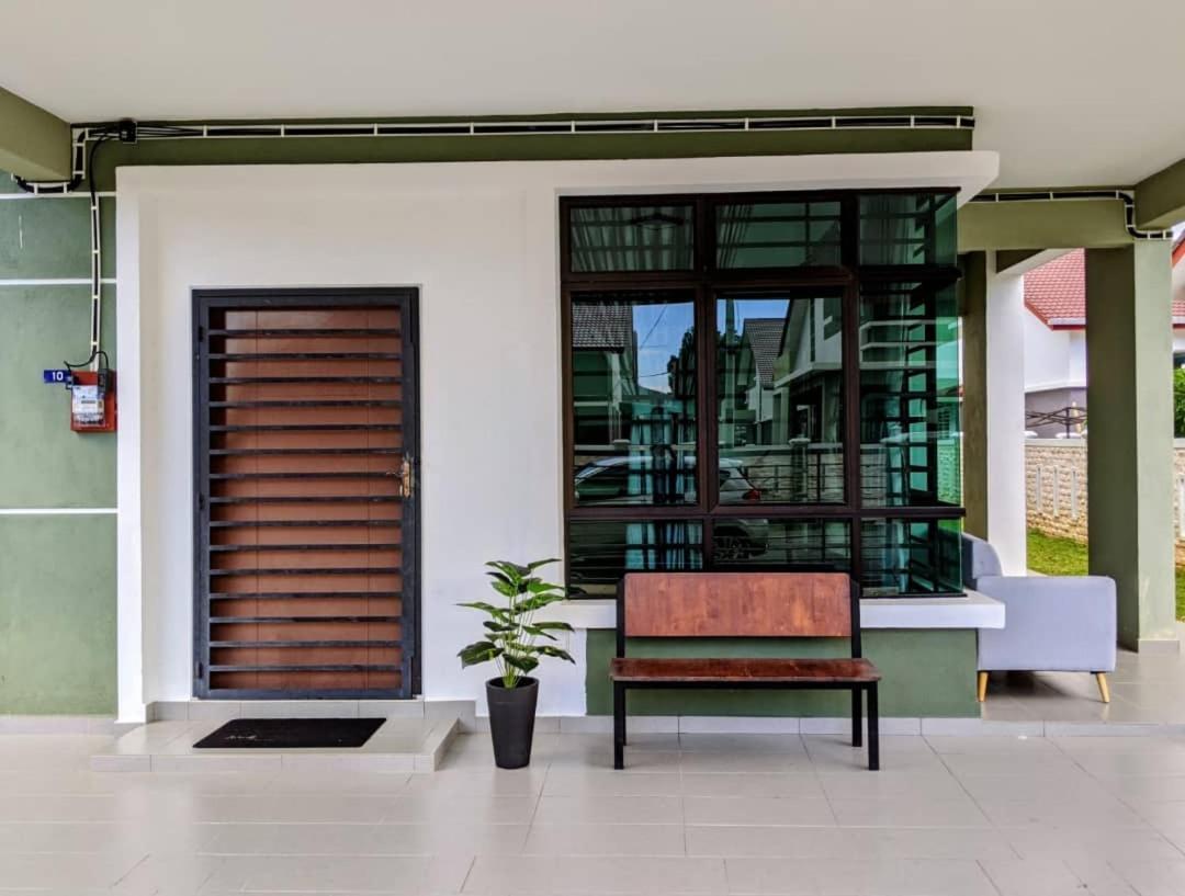 Syifa Homestay Melaka Екстериор снимка